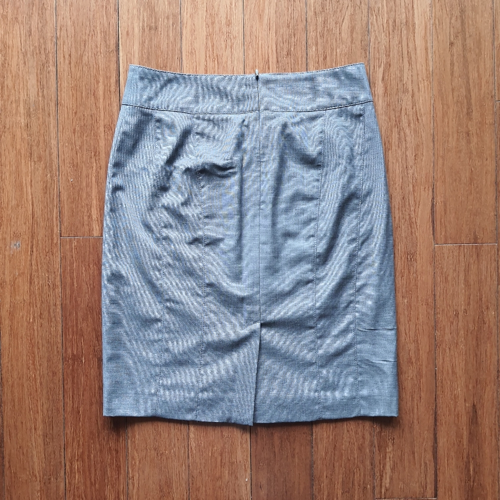 NWT grey Esprit skirt, size 4